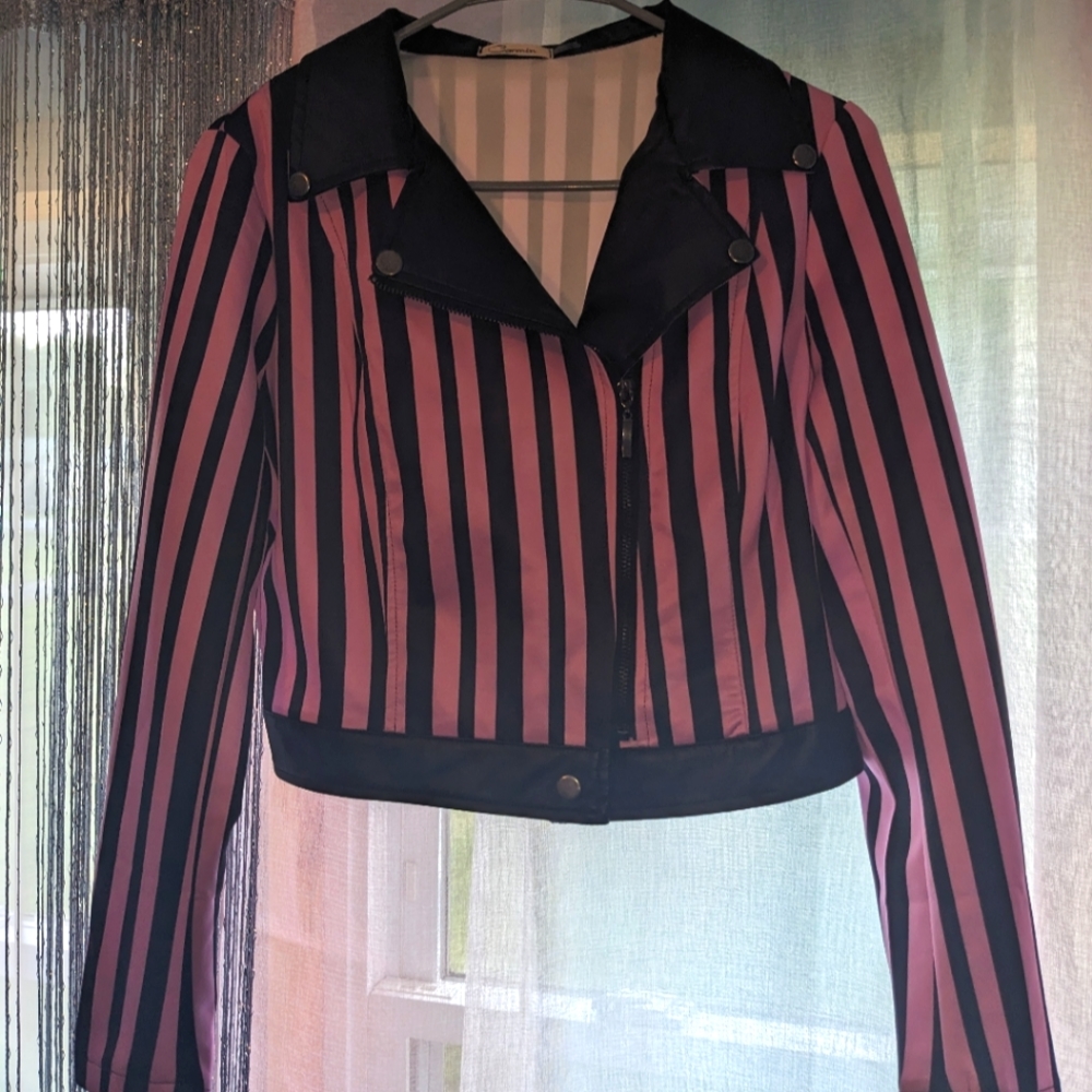 Carmin brand (Dollskill) "Keep Me Interested" moto jacket. JRs size Large